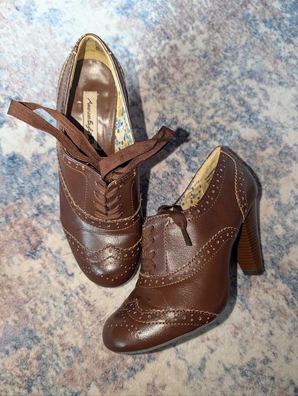 American Eagle Outfitters Brown Lace-Up Heeled Oxfords